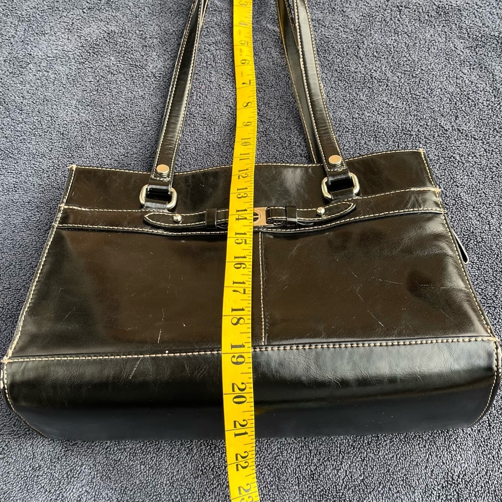 Vintage Giani Bernini black patent leather bag - Picture 7 of 12
